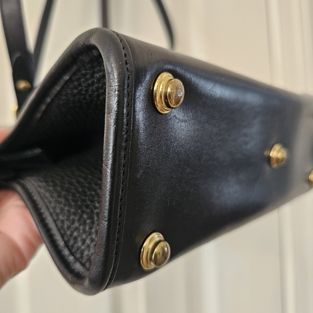 Dooney & Bourke Shoulder Bag - Picture 8 of 13